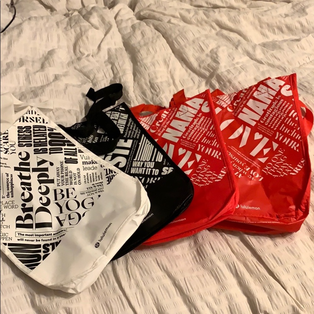 Lululemon bags